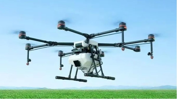 内蒙古航拍中如何合理运用变焦技术   